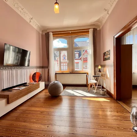 Apartment Am Schloss-park Biebrich Am Rhein Wiesbaden