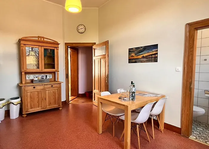 Am Schloss-park Biebrich Am Rhein Wiesbaden