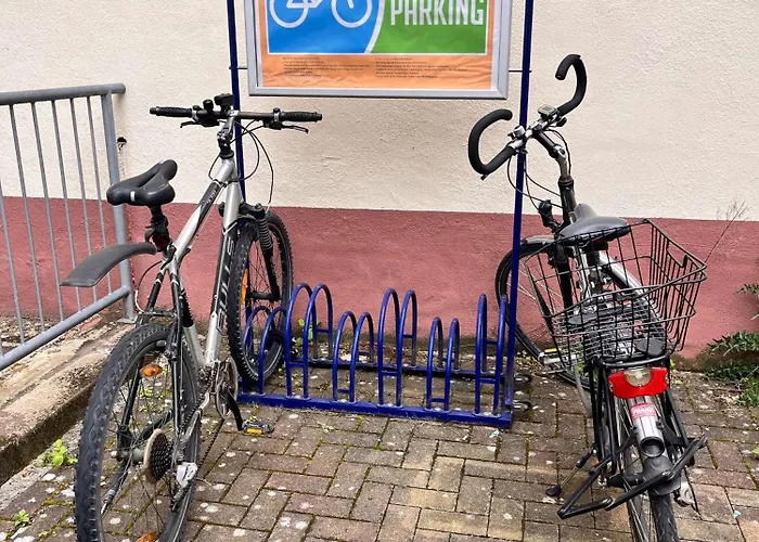 Am Schloss-park Biebrich Am Rhein Apartment